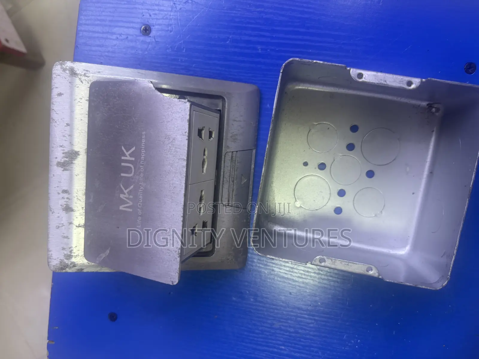 Industrial Floor Sockets