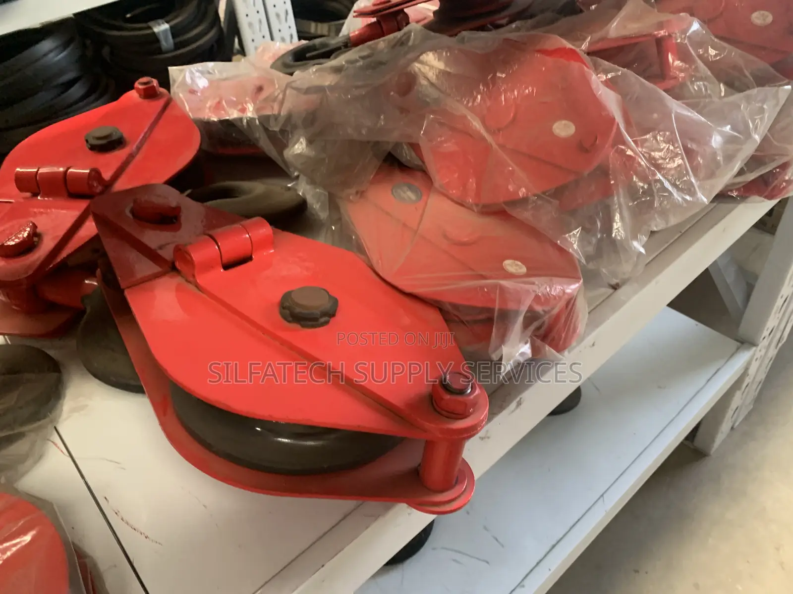 Roller Pulley and Safety Hook
