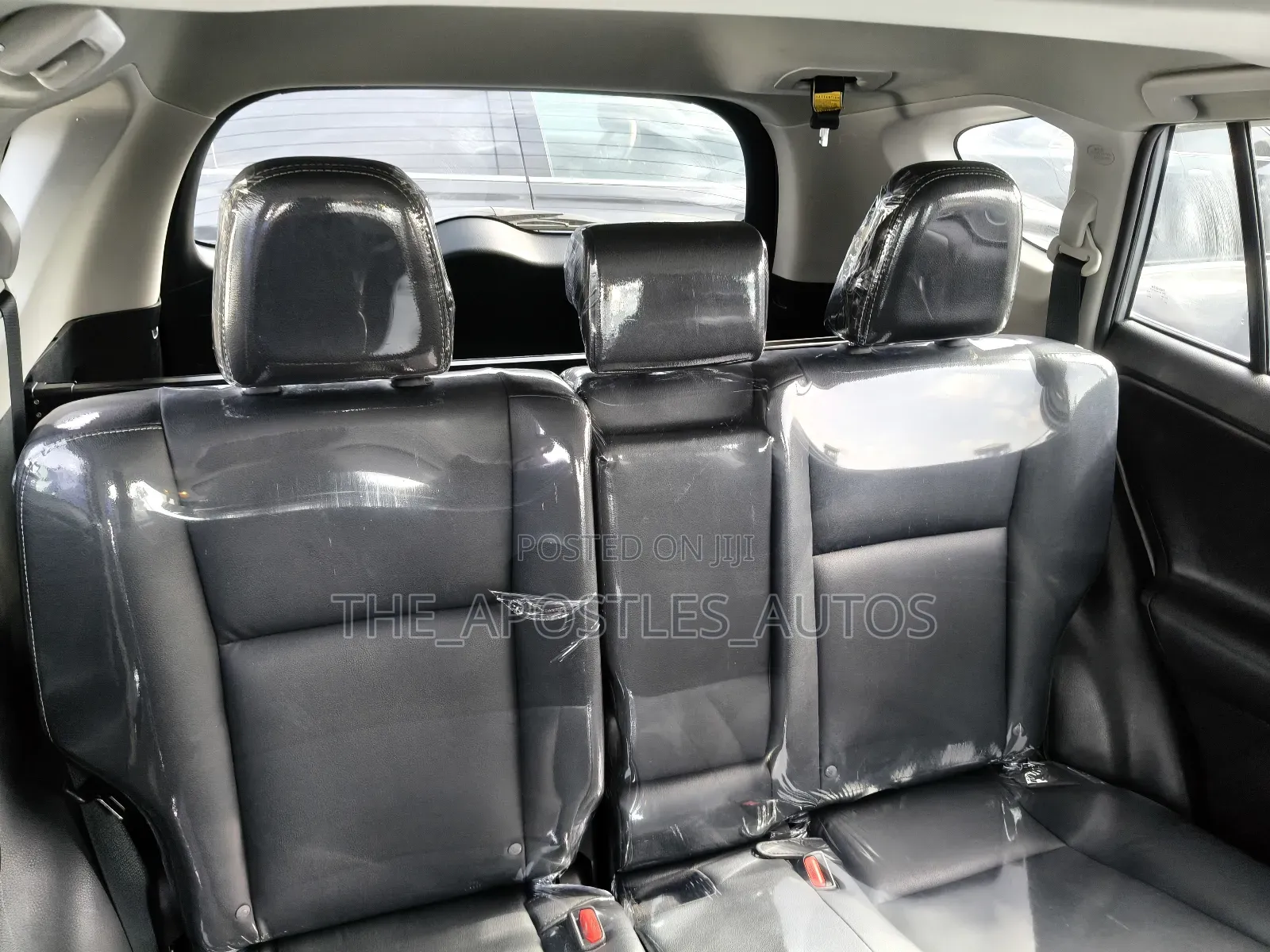 Toyota RAV4 Limited FWD (2.5L 4cyl 6A) 2017 Silver
