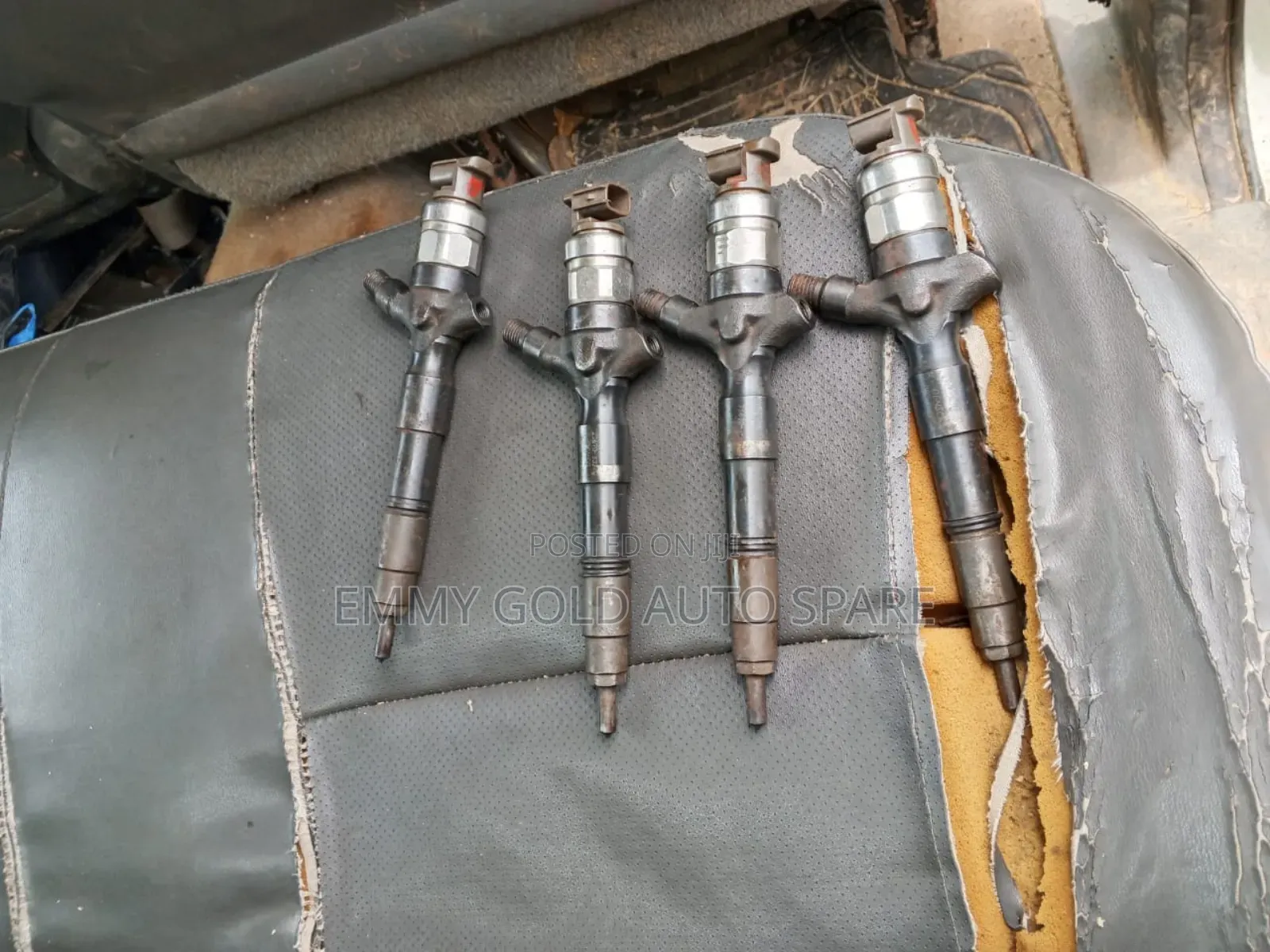 Injector Nuzle 5l Desiel Available