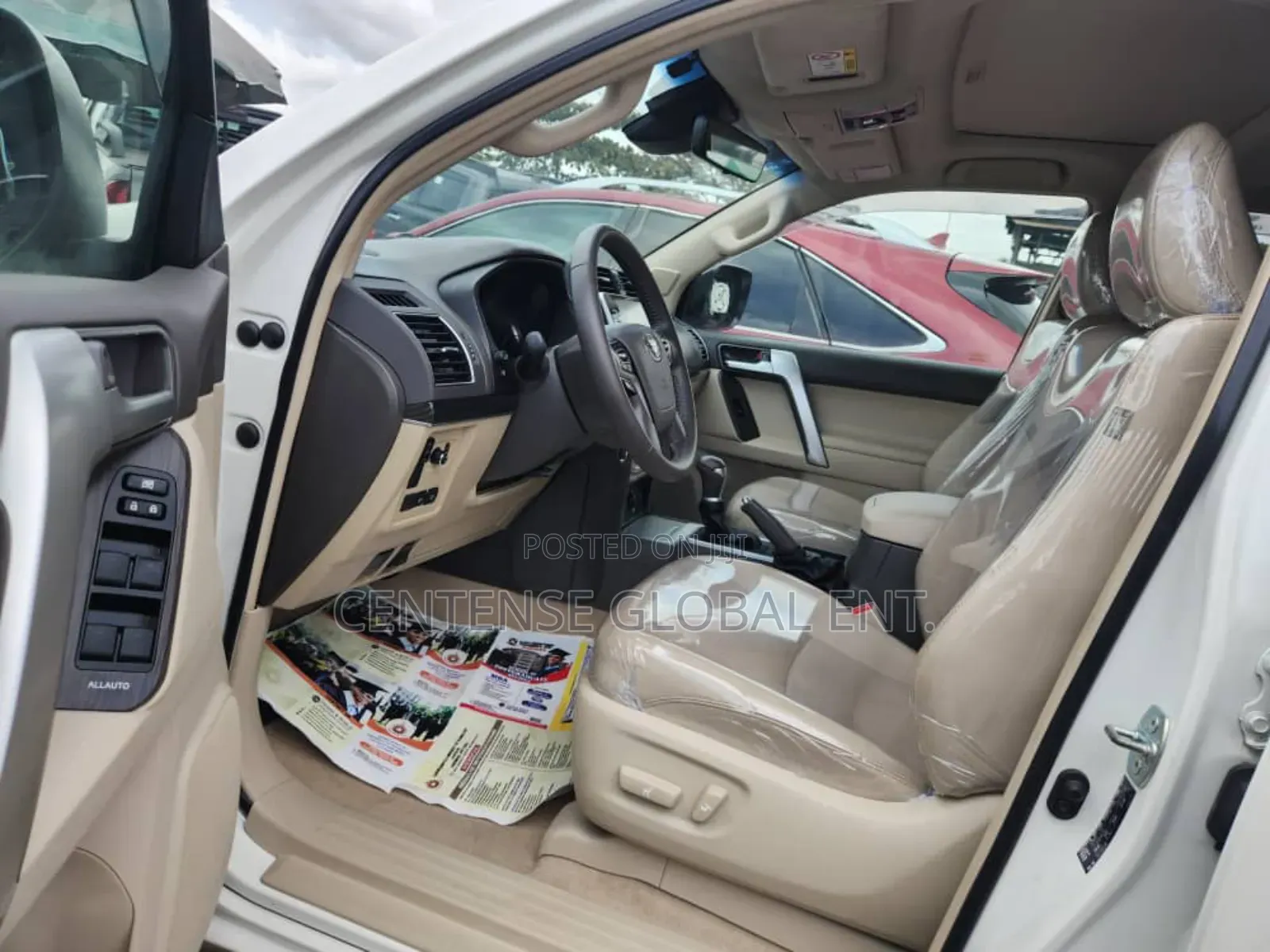 Toyota Land Cruiser Prado 2023 White