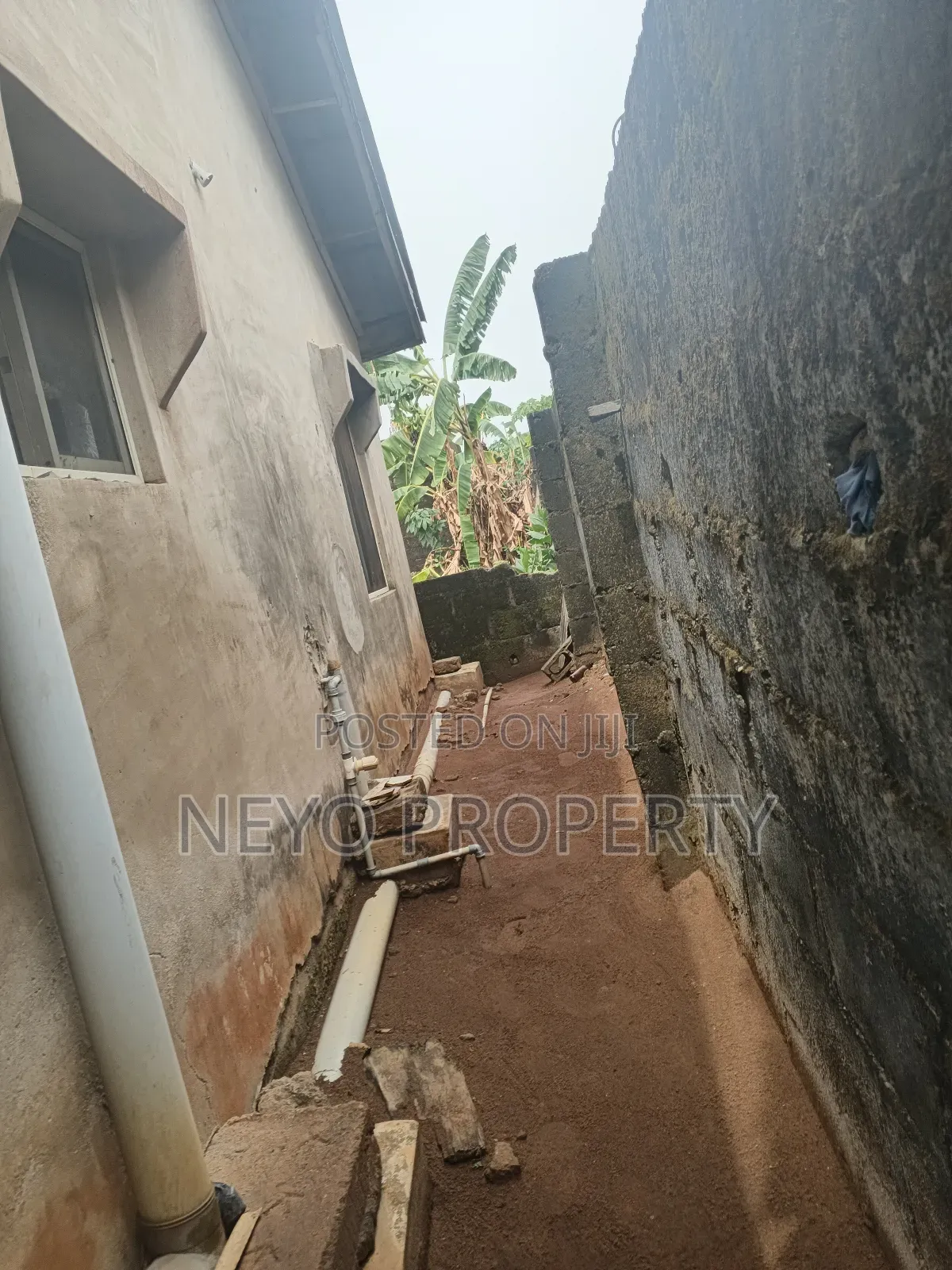 2bdrm Block of Flats in Agufoye Igbogbo for sale