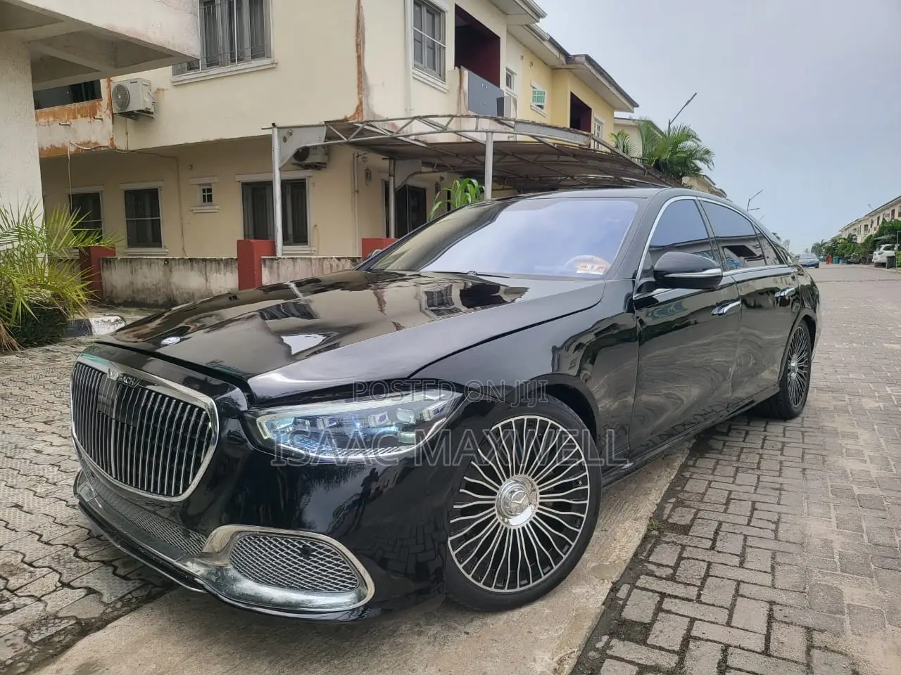 Mercedes-Benz Maybach 2024 Black