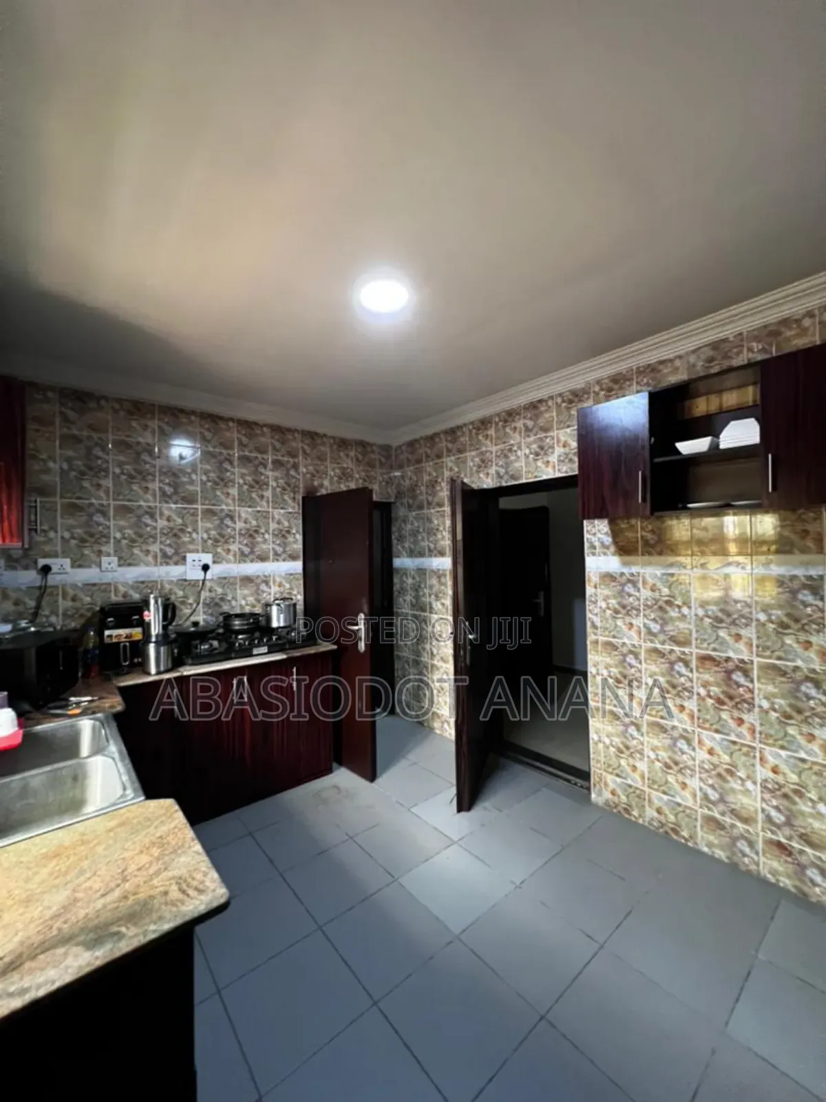 3bdrm Duplex in Ewethousing Estate, Uyo for rent