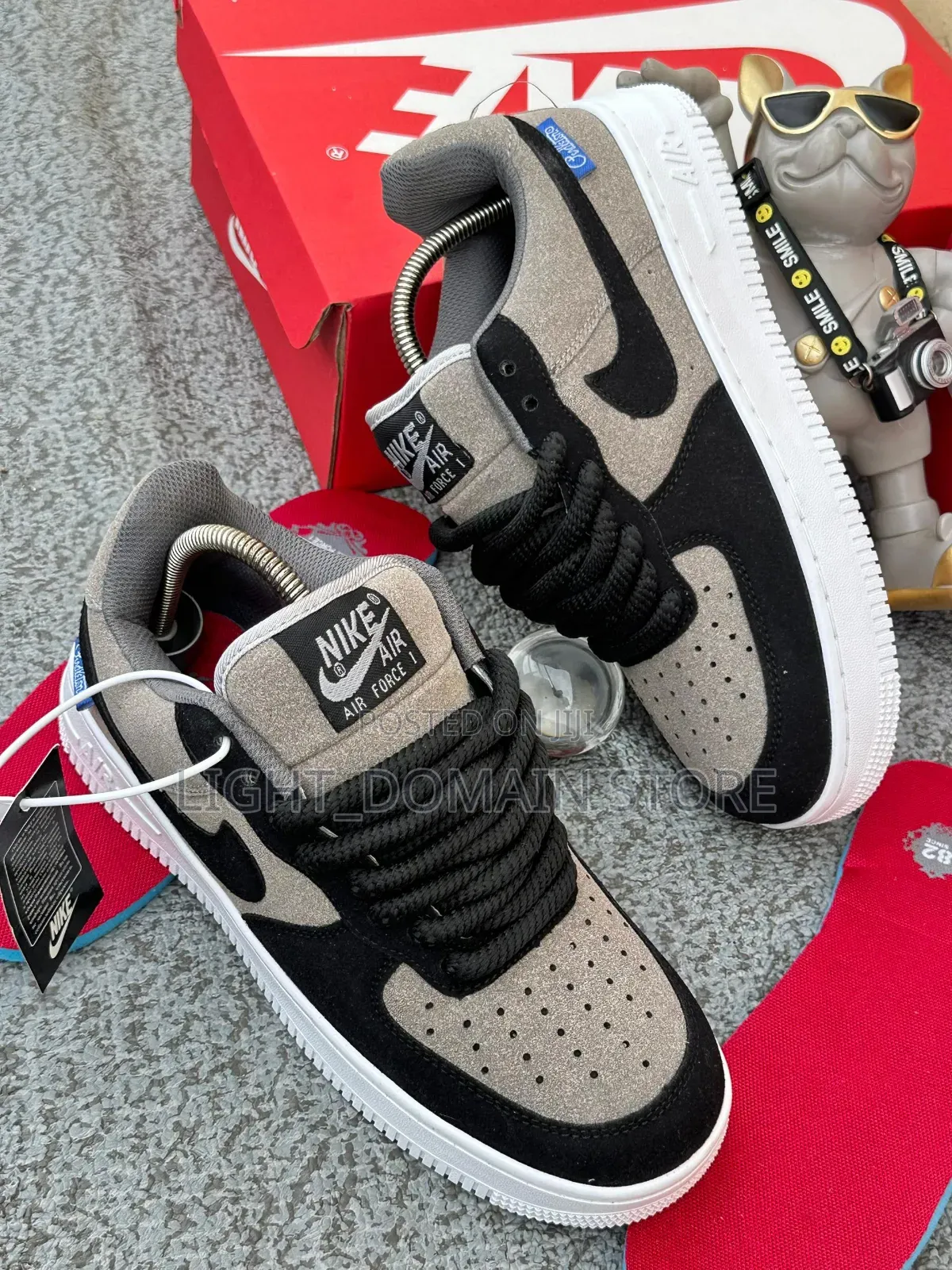 High Quality Nike Air Force Sneakers