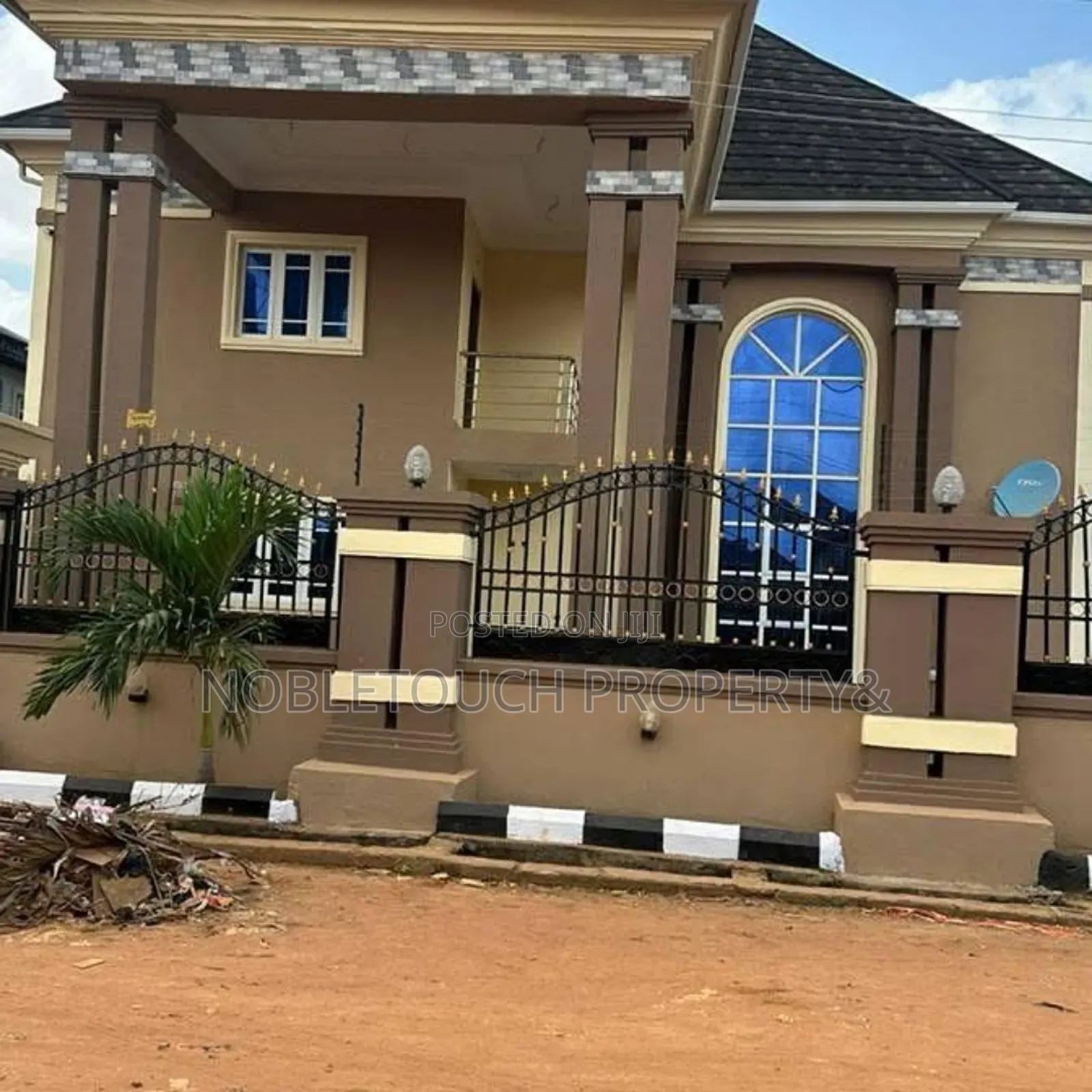 5bdrm Duplex in Ipaja Lagos, Baruwa for sale