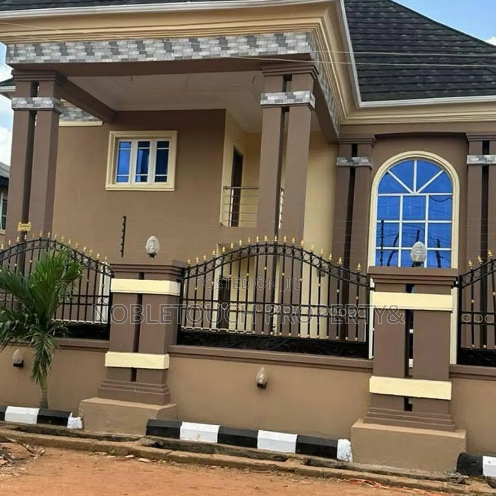 5bdrm Duplex in Ipaja Lagos, Baruwa for sale
