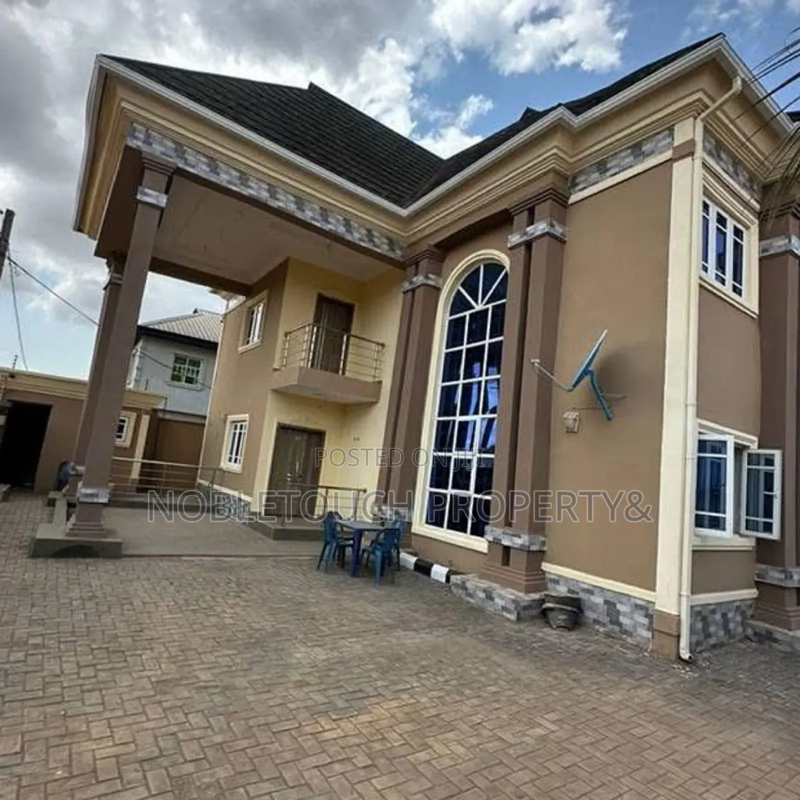 5bdrm Duplex in Ipaja Lagos, Baruwa for sale
