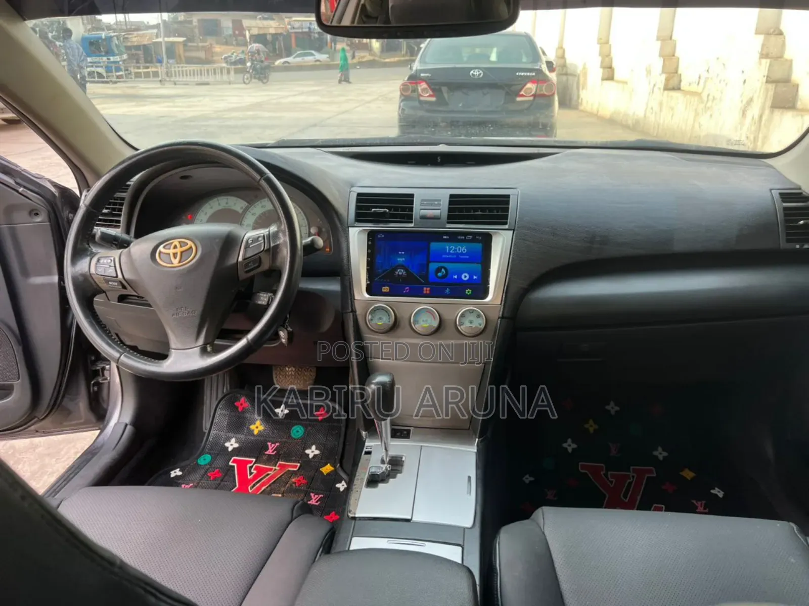Toyota Camry 2011 Gray