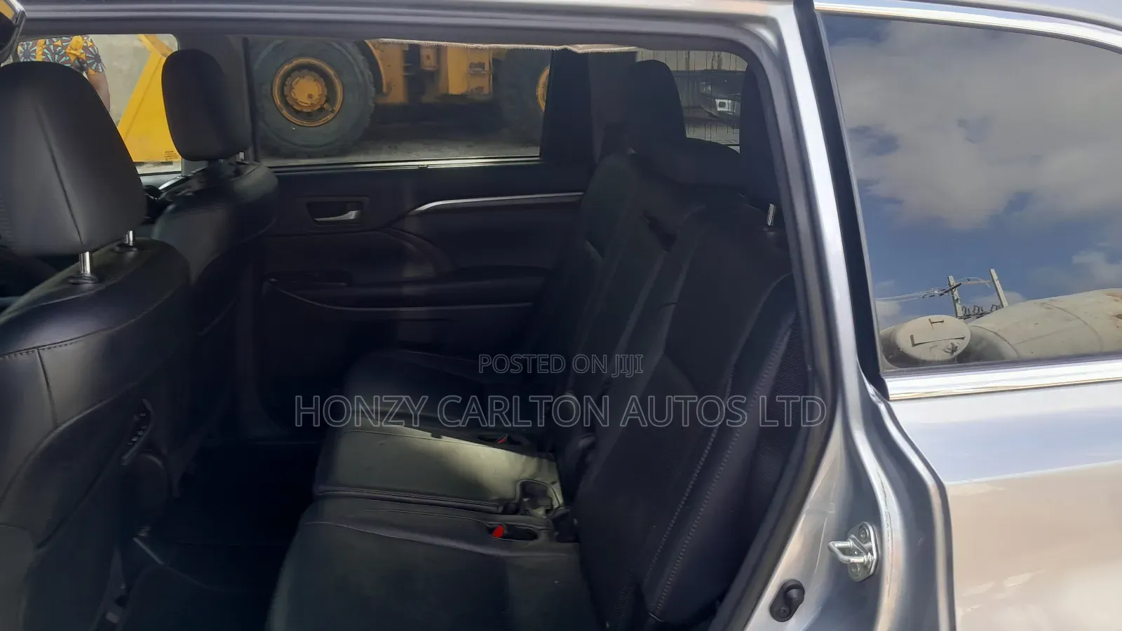Toyota Highlander XLE V6 4x4 (3.5L 6cyl 6A) 2016 Silver