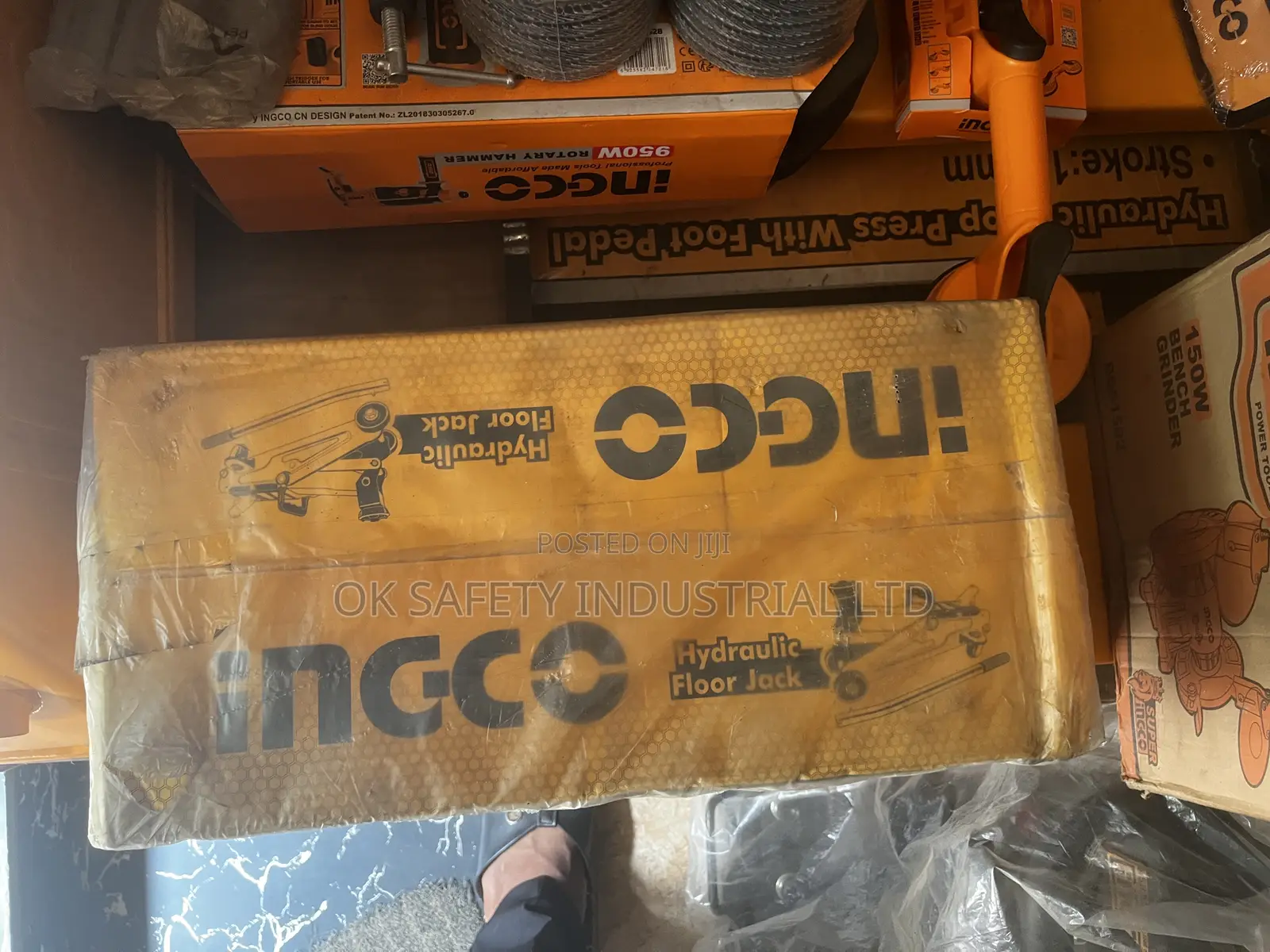Hydraulic Floor Jack