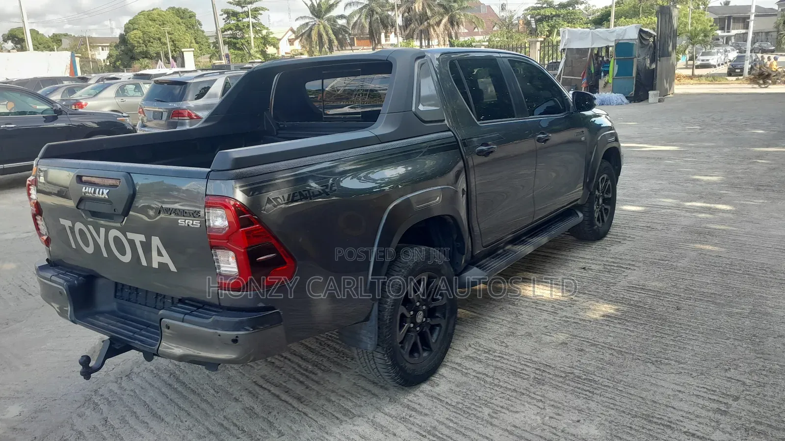 Toyota Hilux Revo Double Cab Petrol 2.7 AWD 2021 Gray