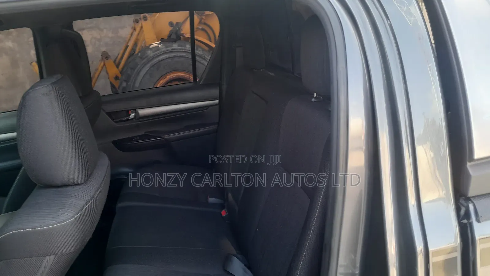 Toyota Hilux Revo Double Cab Petrol 2.7 AWD 2021 Gray