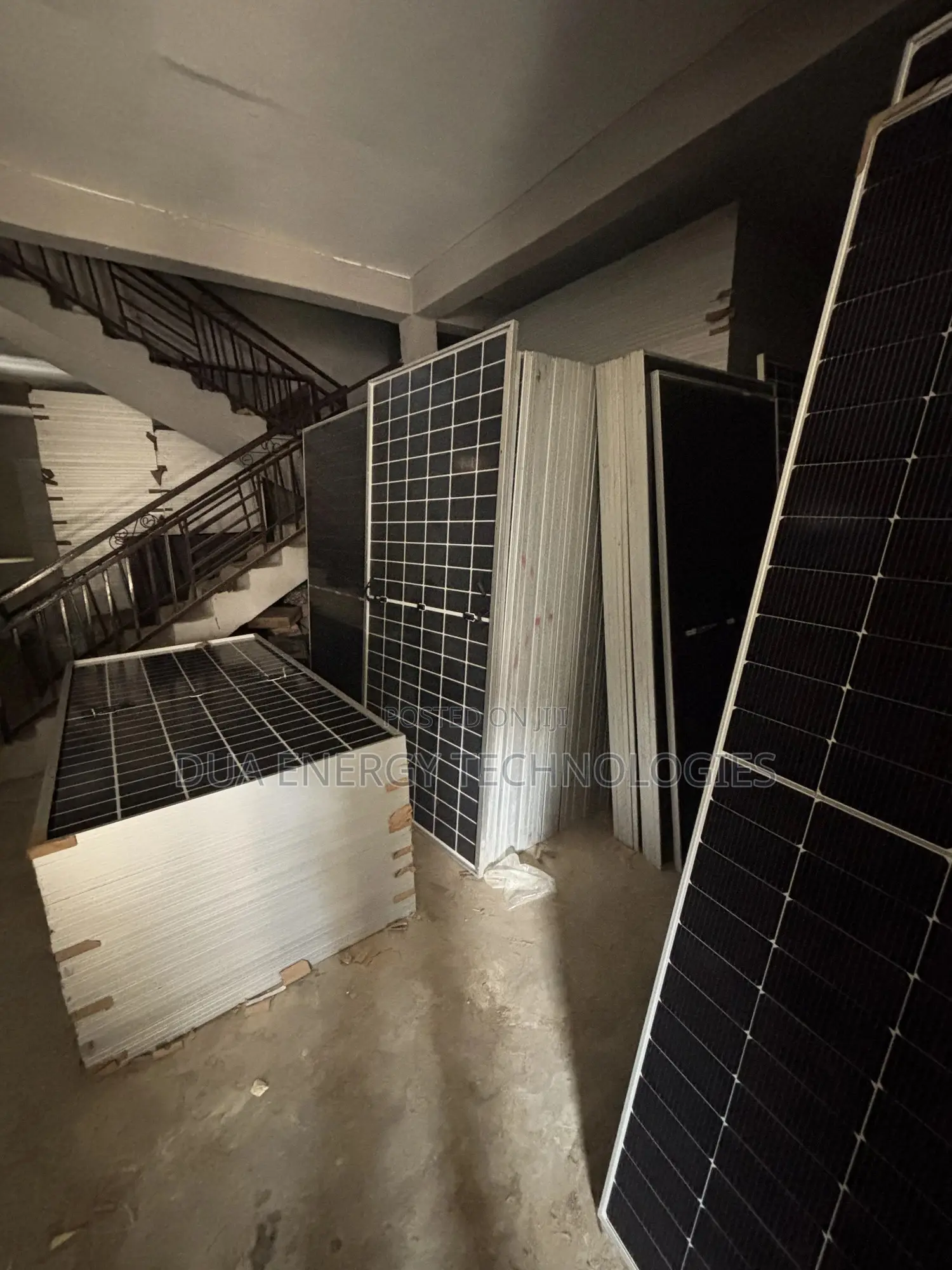 575w Jinko Solar Panels
