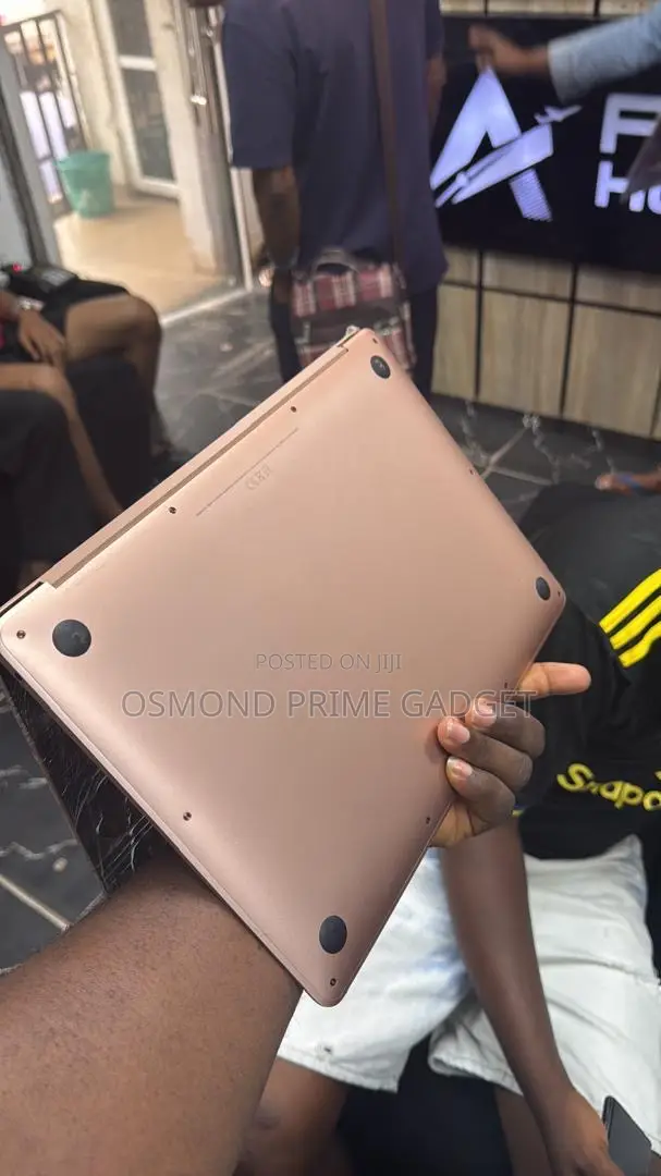 Laptop Apple MacBook Air 2020 8GB Intel Core i5 SSD 256GB
