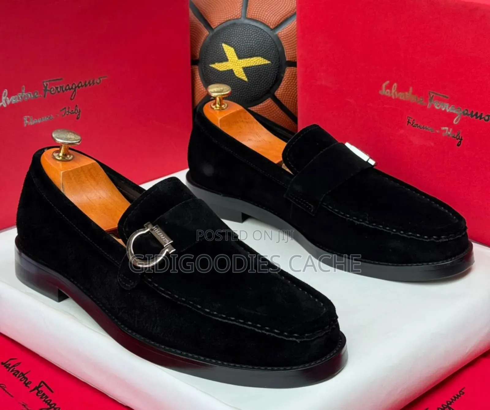 Salvatore Ferragamo Classic Suede Shoes Size 40-46