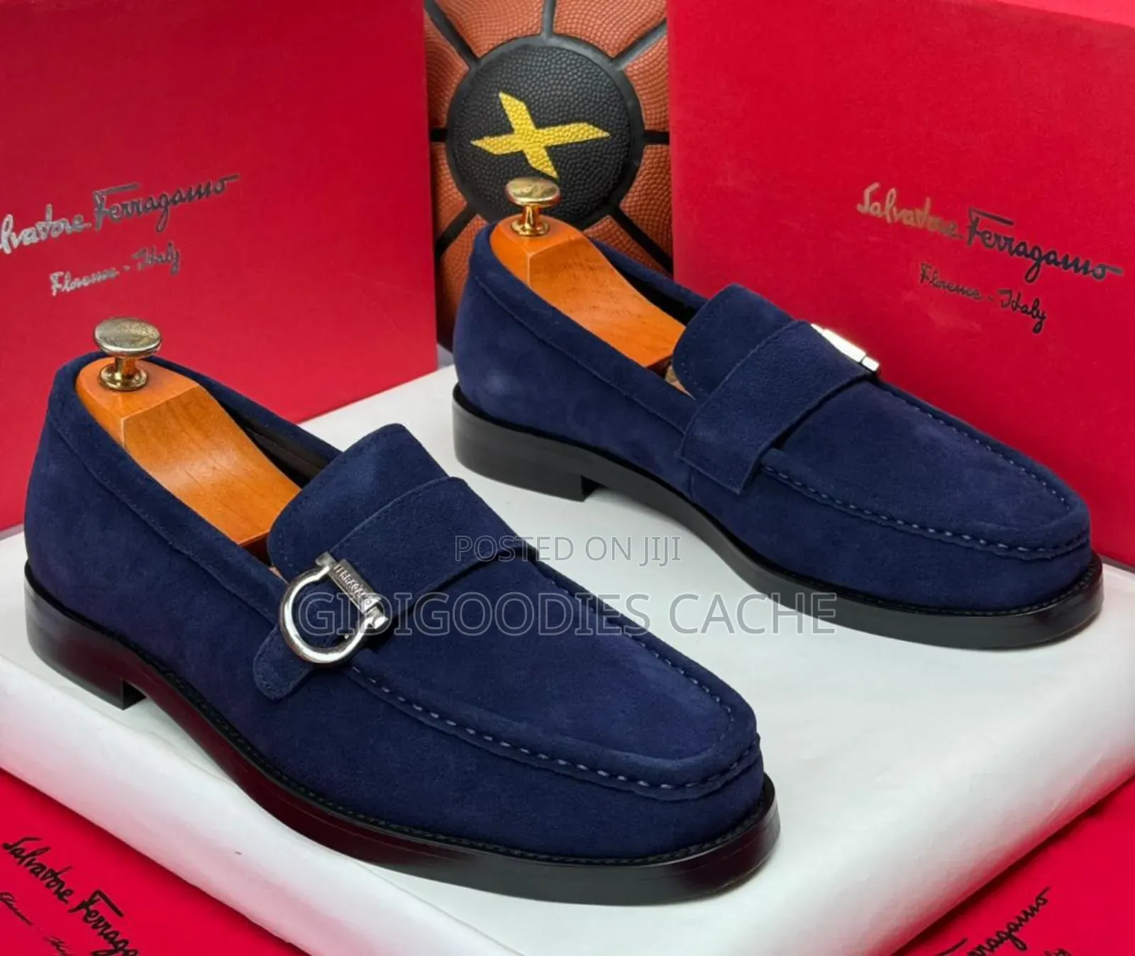 Salvatore Ferragamo Classic Suede Shoes Size 40-46