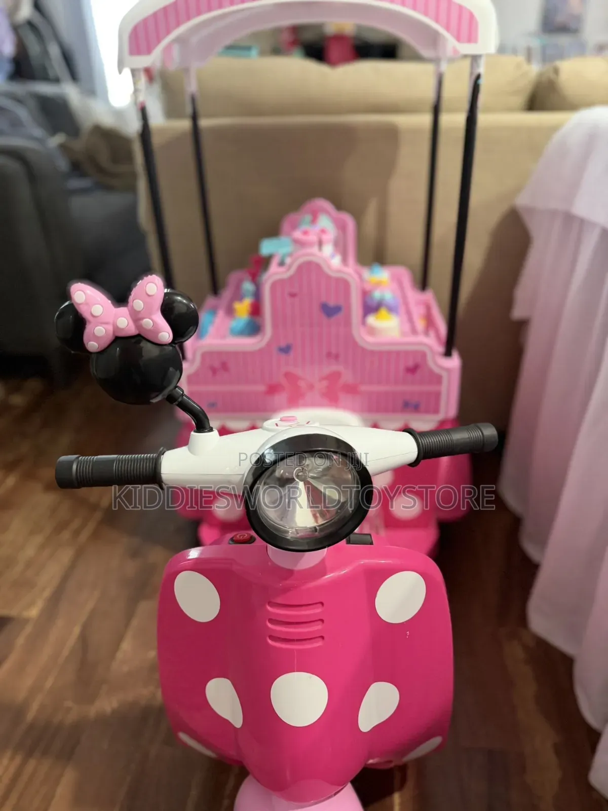 Huffy Disney Minnie Mouse Bakery Cart Ride On