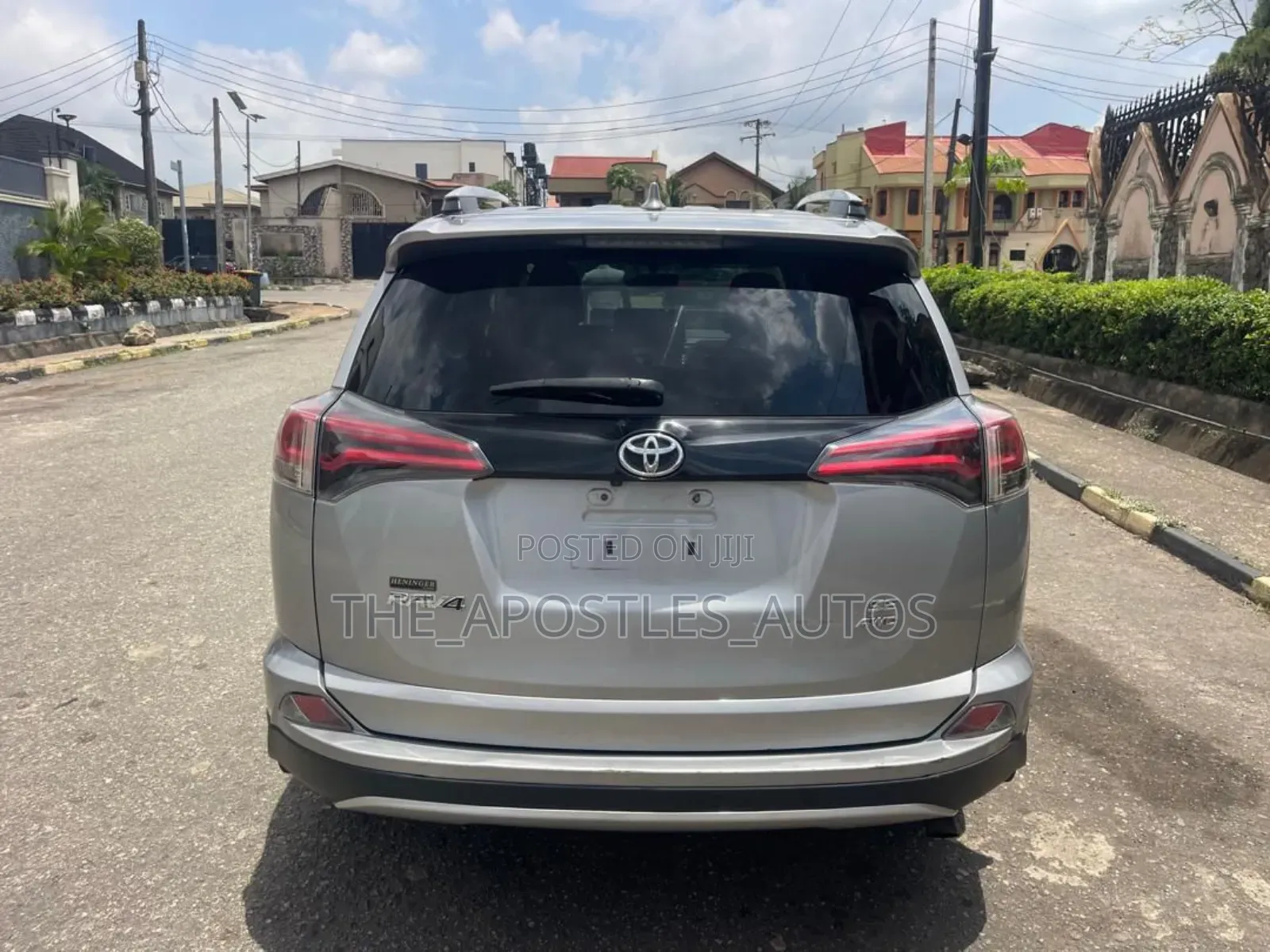 Toyota RAV4 SE AWD (2.5L 4cyl 6A) 2017 Silver
