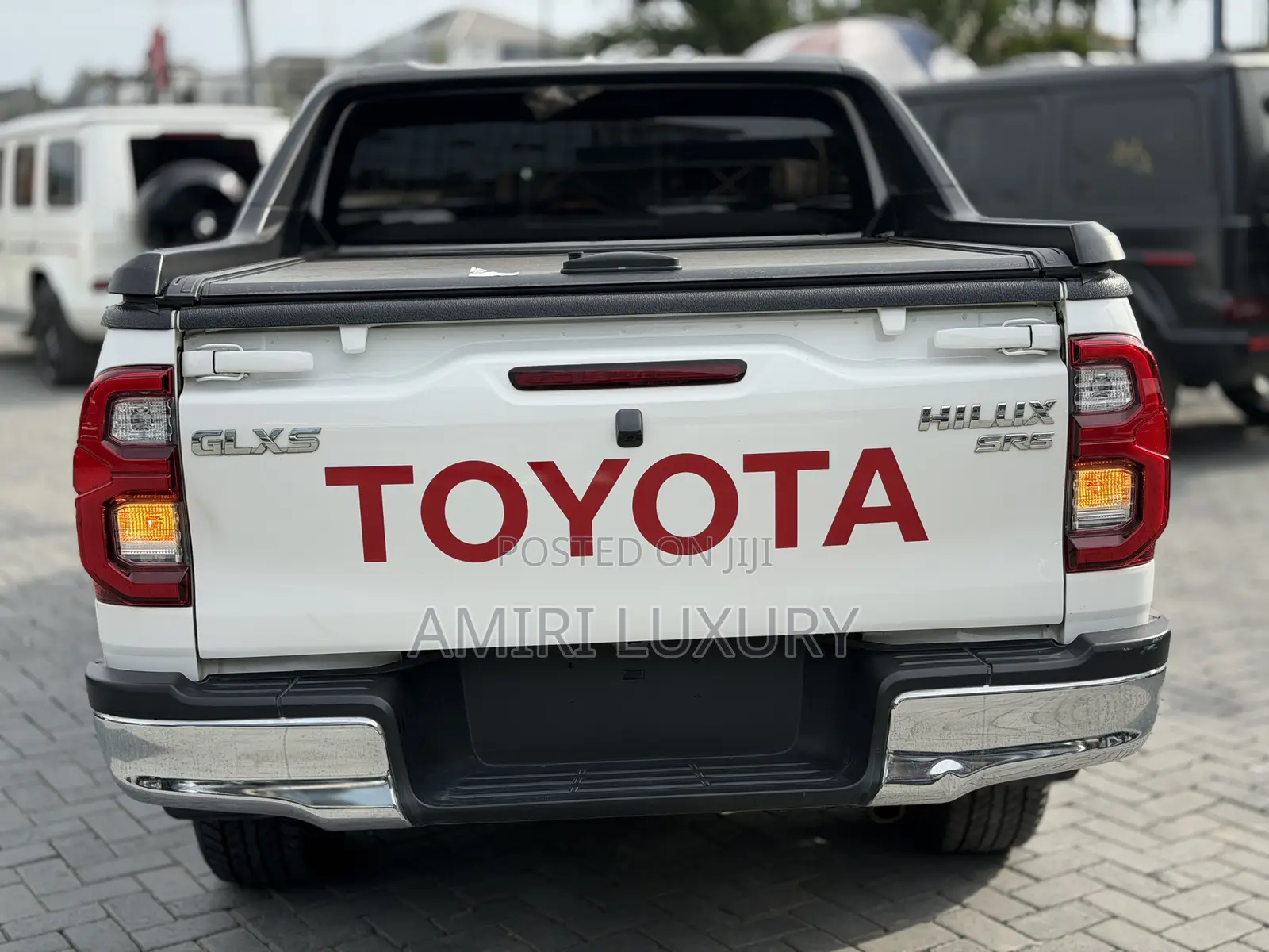 New Toyota Hilux 2025 White
