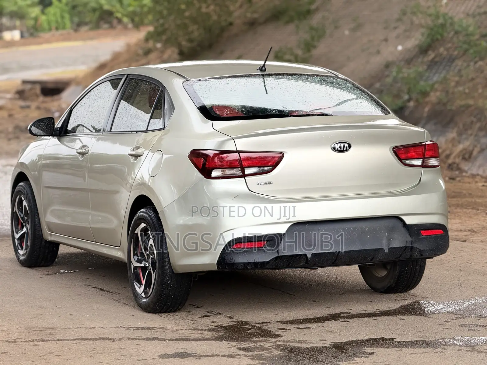 Kia Rio LX 2020 Gold