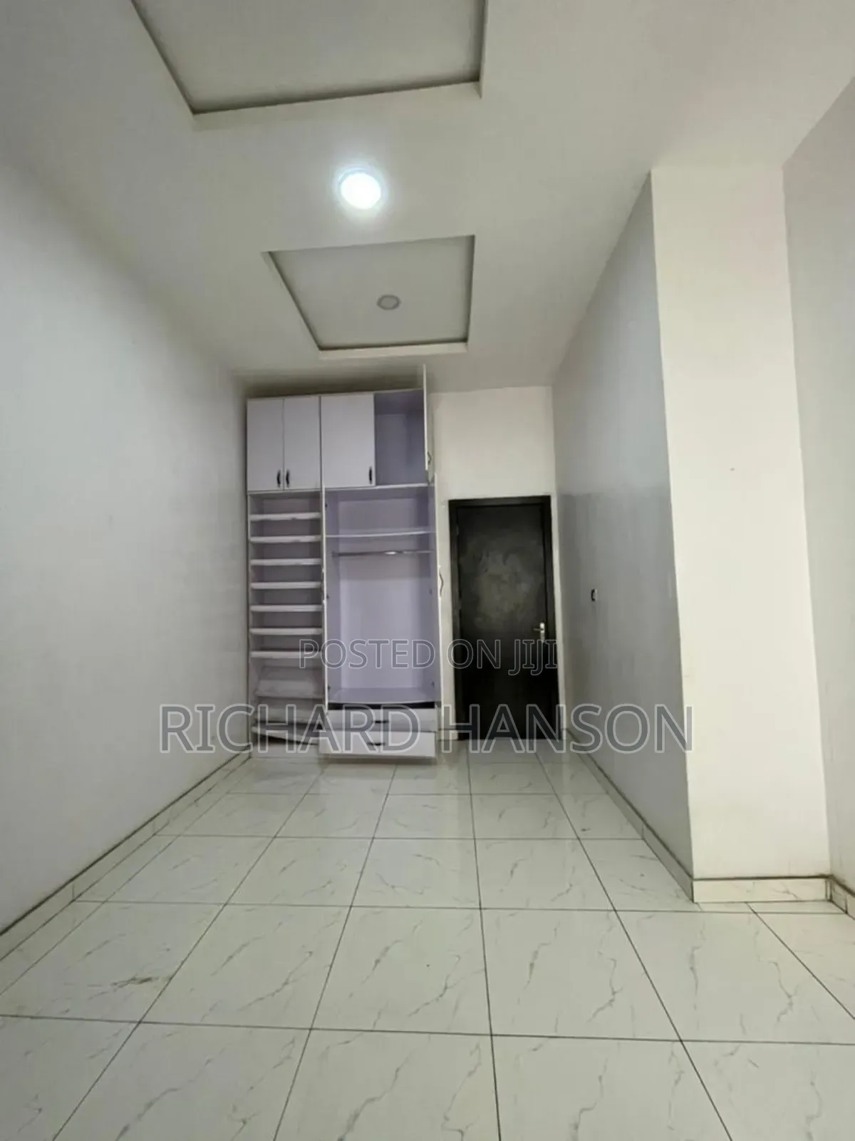4bdrm Duplex in Oral Estate, Chevron for rent