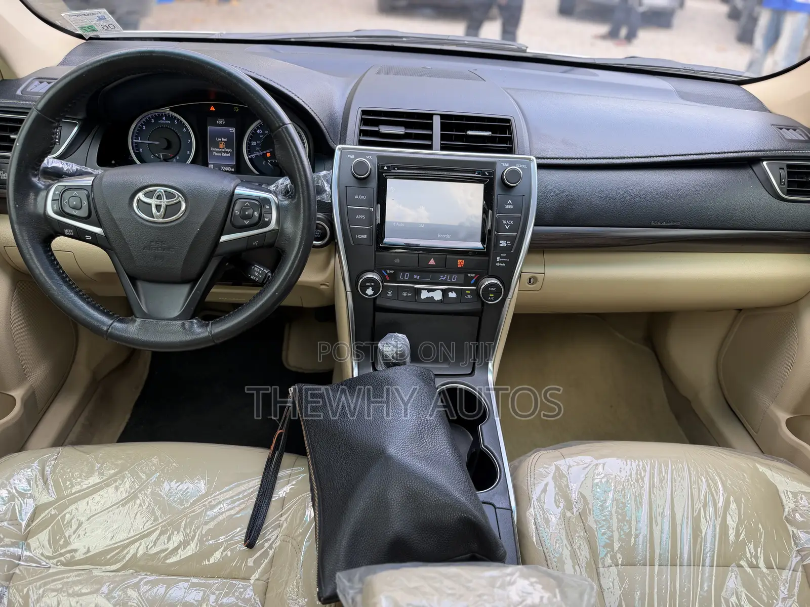 Toyota Camry XLE 4dr Sedan (2.5L 4cyl 6A) 2016 White