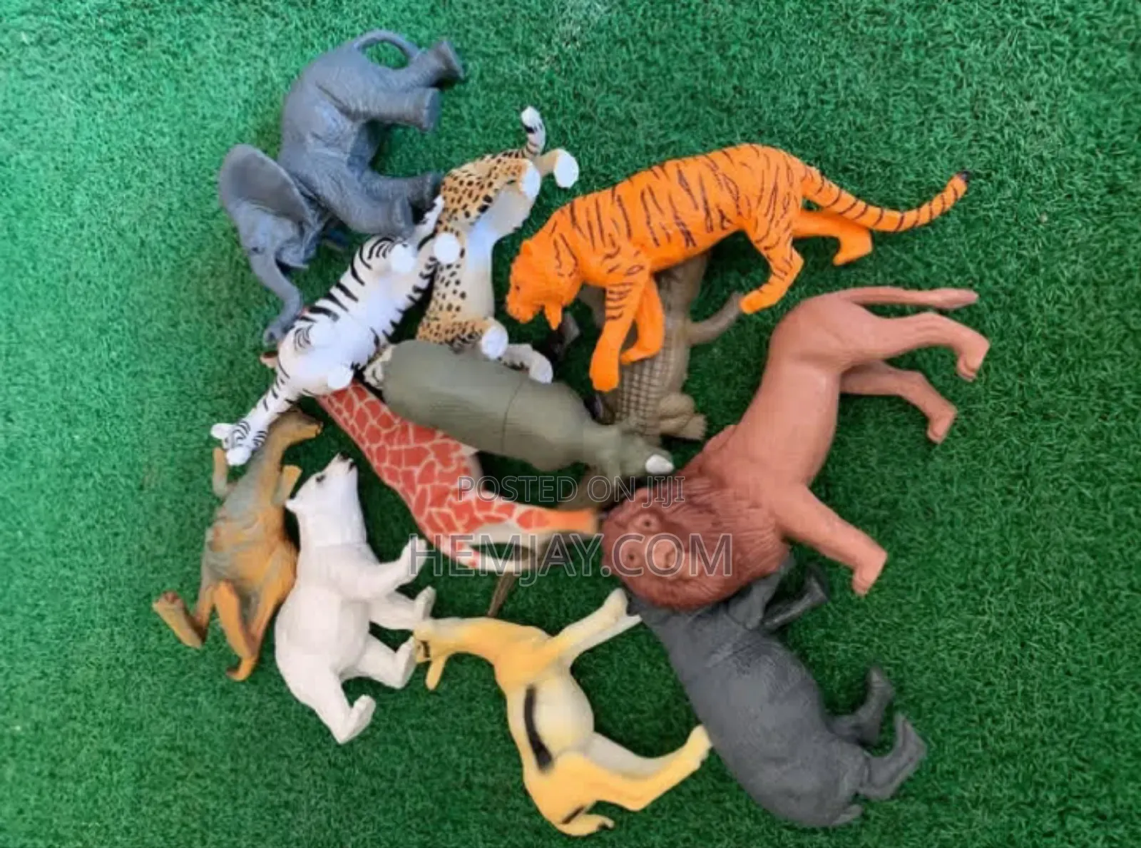 Wild Animals and Insects Toys Model (12pcs) "Click to See More"