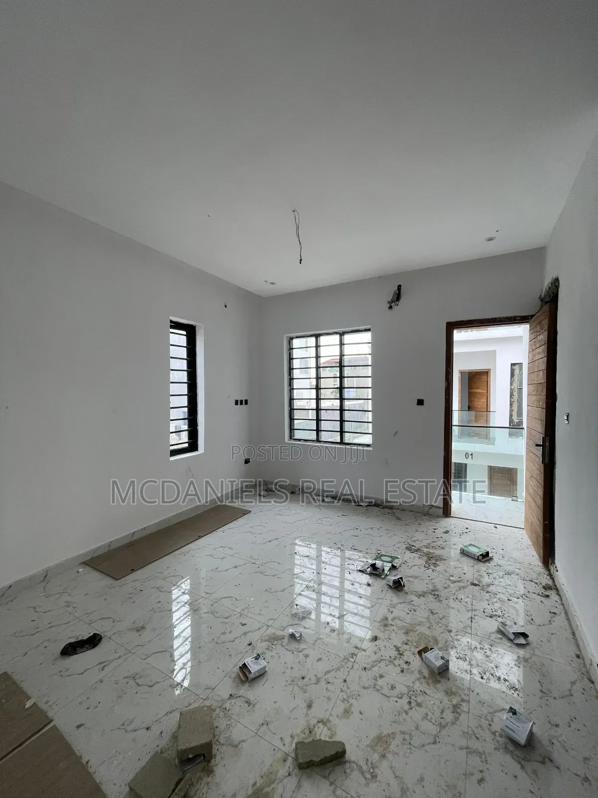 4bdrm Duplex in Osapa london for sale