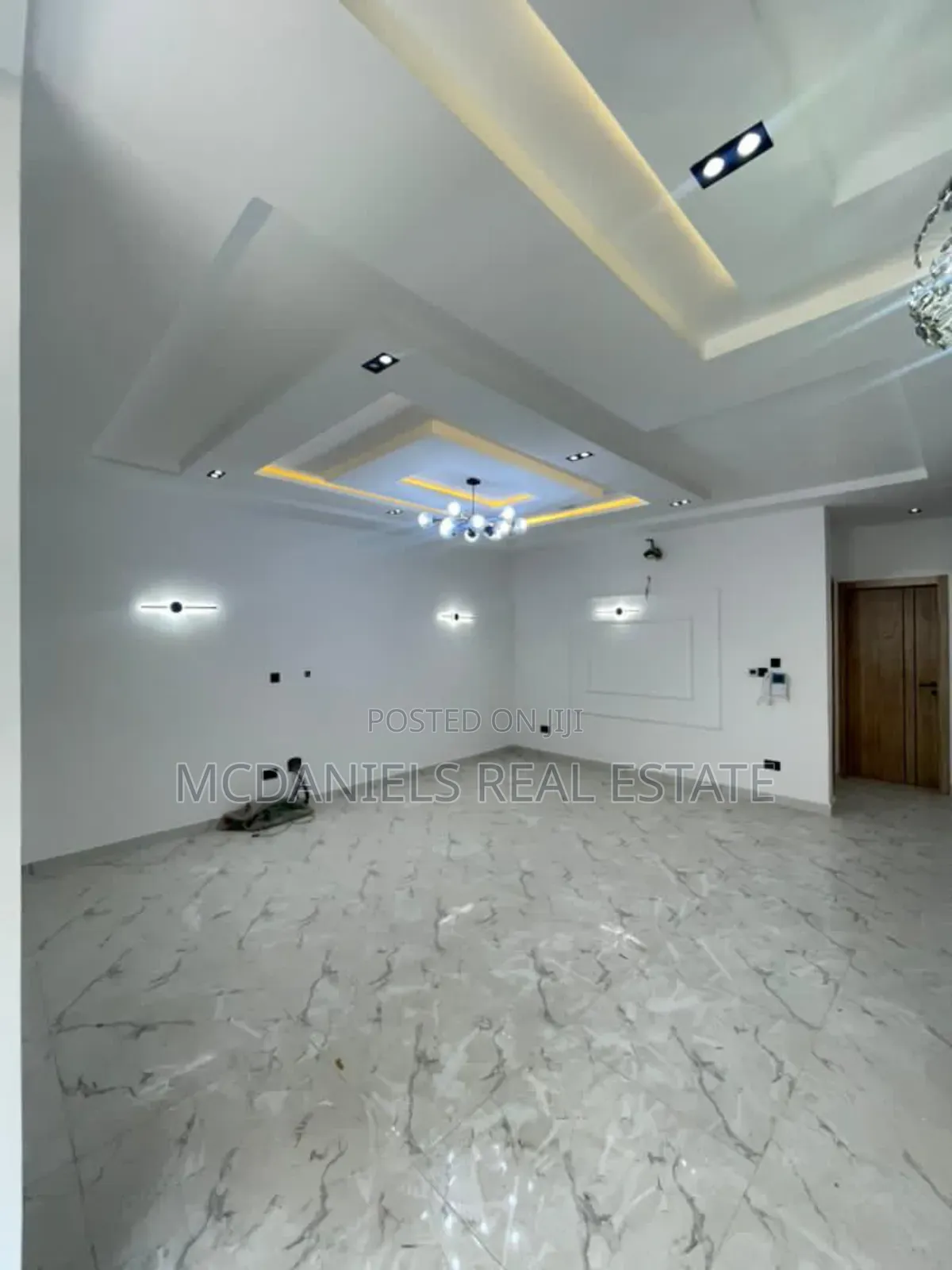 4bdrm Duplex in Ologolo for sale