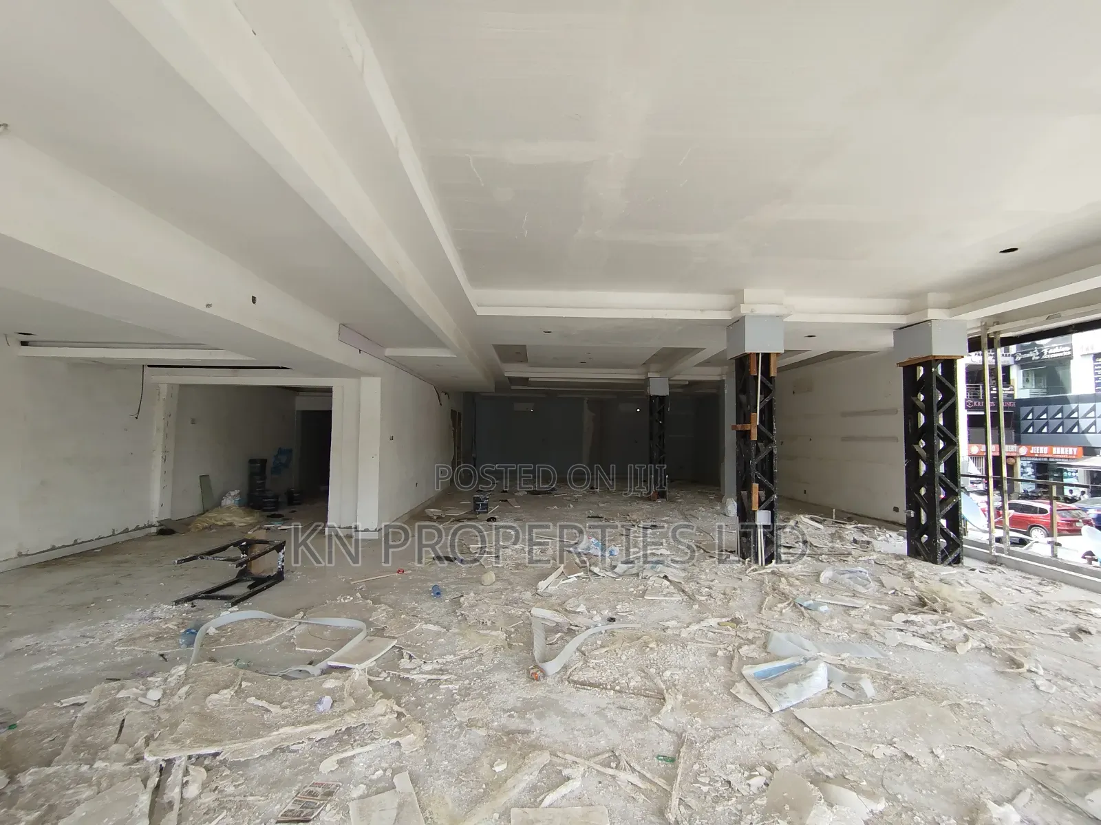 For Rent 180 SQM Meters for Commercial Purposes