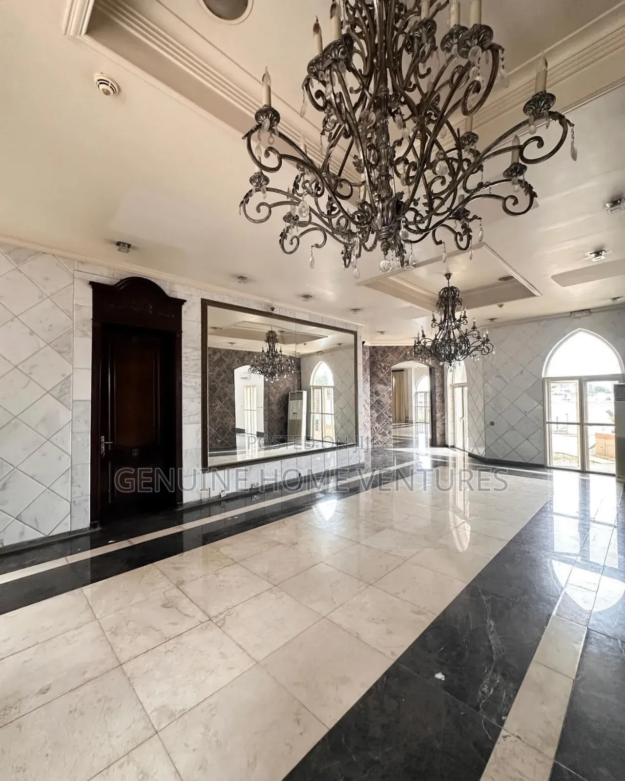 1bdrm Apartment in Bourdilion Ikoyi, Bourdillon for rent