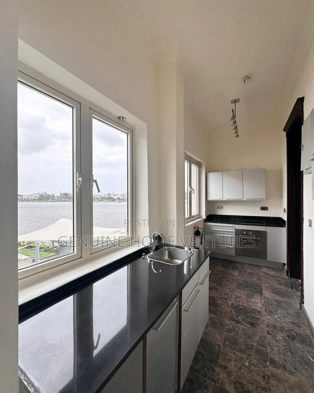 1bdrm Apartment in Bourdilion Ikoyi, Bourdillon for rent
