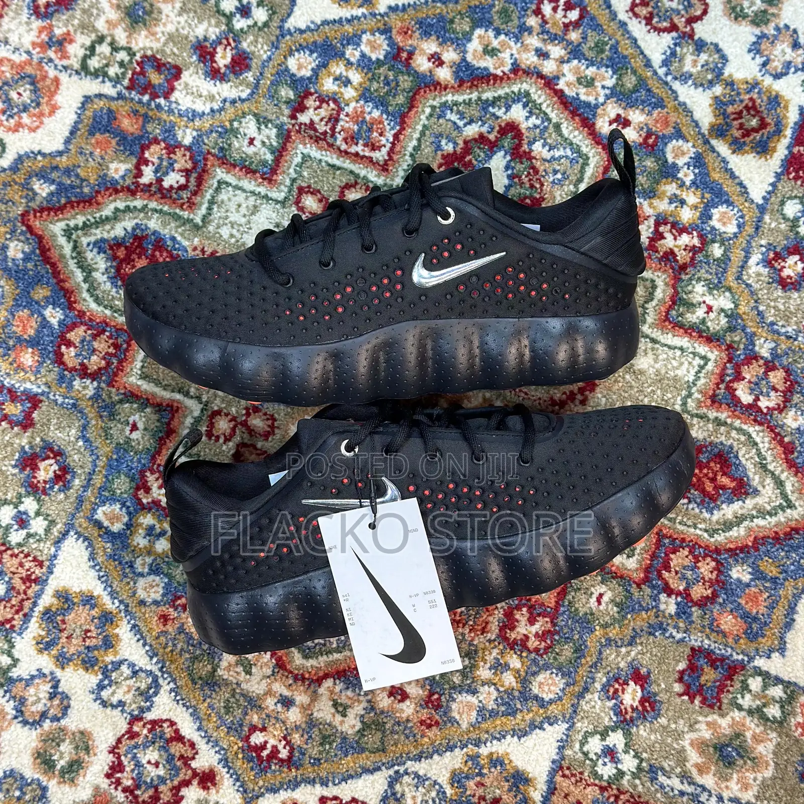 Original Nike Mind 002 Sneakers