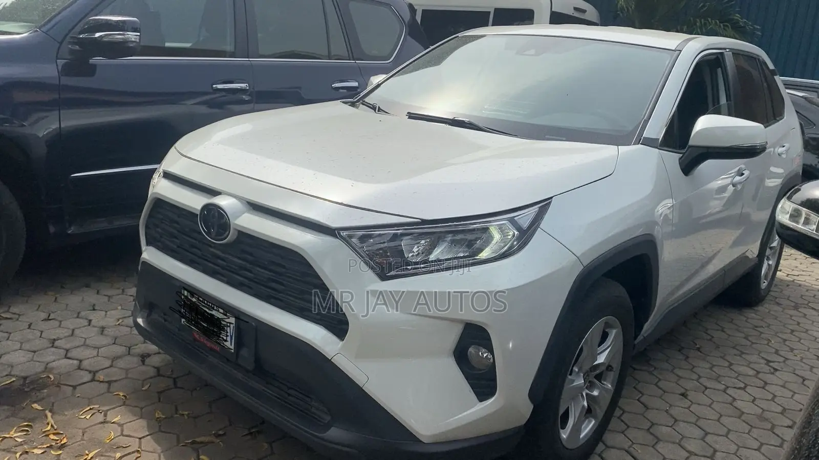 Toyota RAV4 2020 White