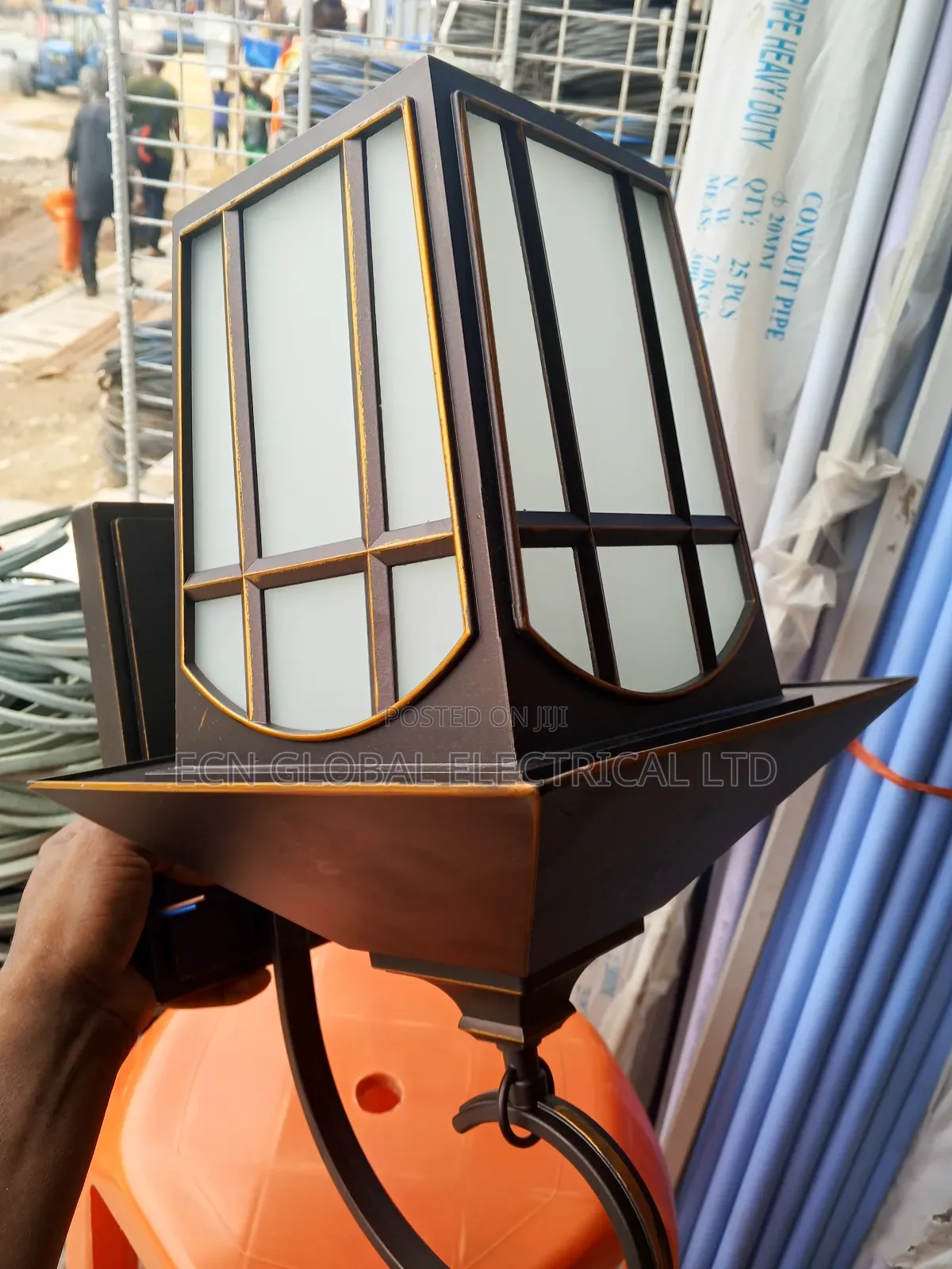 Bronze Outdoor Wall Sconce – Decorative Exterior Wall Light