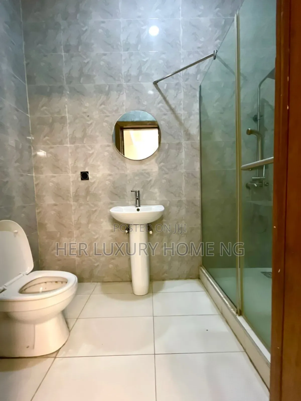 Furnished 3bdrm Apartment in Lekki Phase One for rent