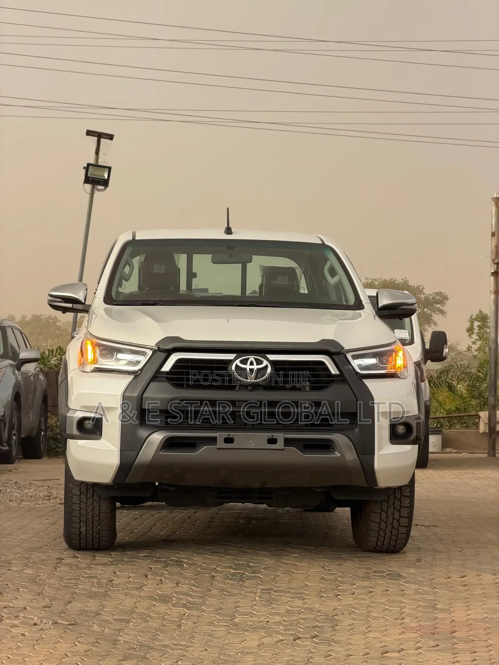 New Toyota Hilux 2024 White