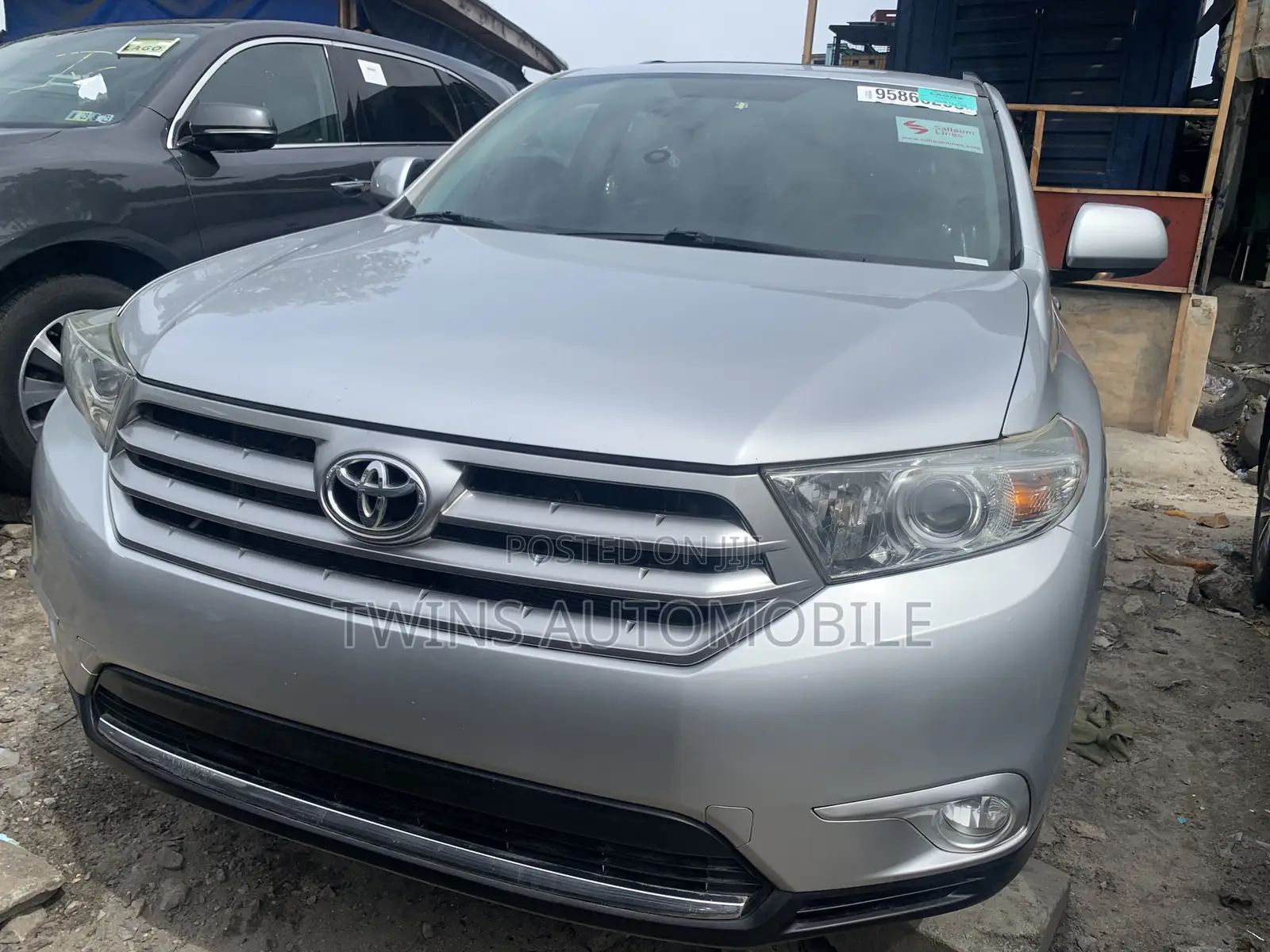 Toyota Highlander Limited 3.5l 4WD 2013 Silver
