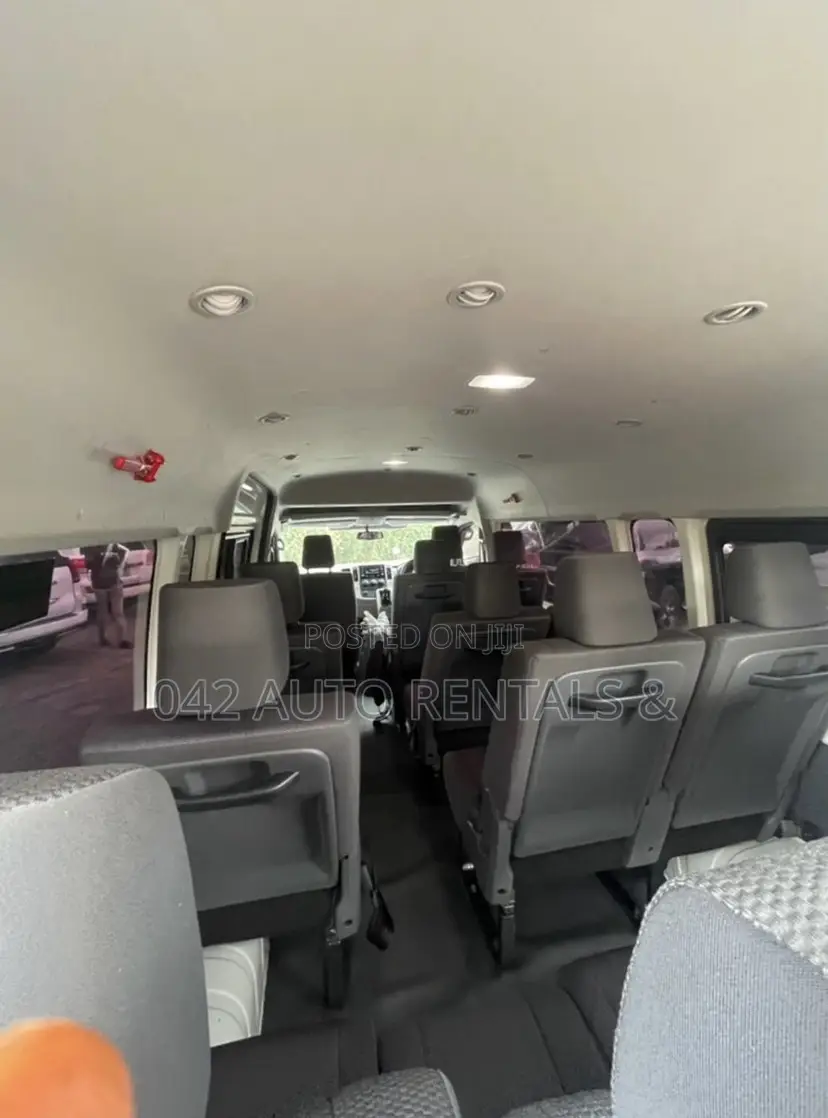 Toyota Hiace Bus for Hire