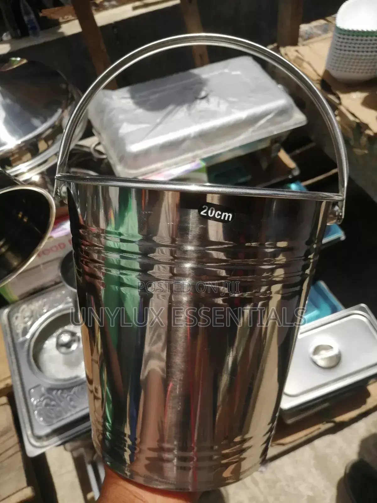 20 Stainless Ice Bucket With Picker