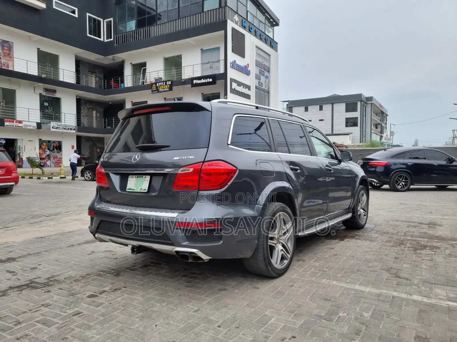 Mercedes-Benz GL-Class GL63 AMG 4dr SUV AWD (5.5L 8cyl Turbo 7A) 2014