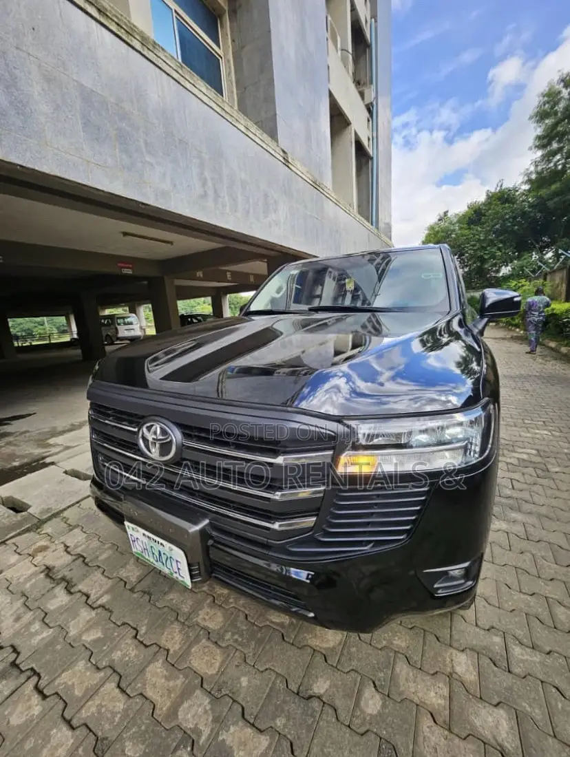 Toyota Landcruiser 2022 for Hire