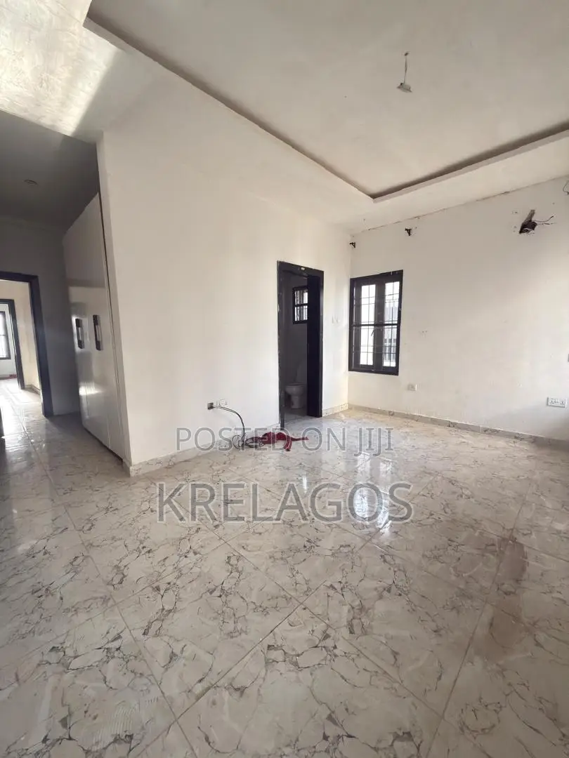 3bdrm Apartment in Orchid, Chevron for rent
