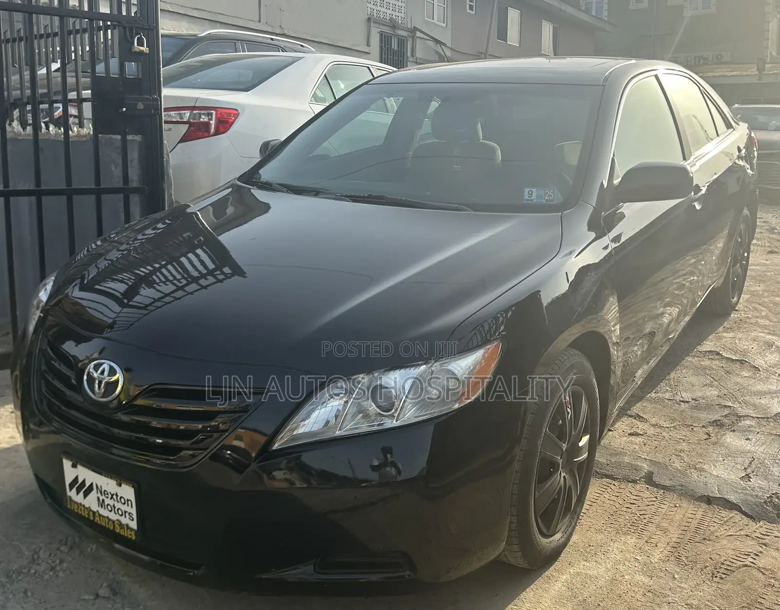 Toyota Camry 2.4 LE 2008 Black