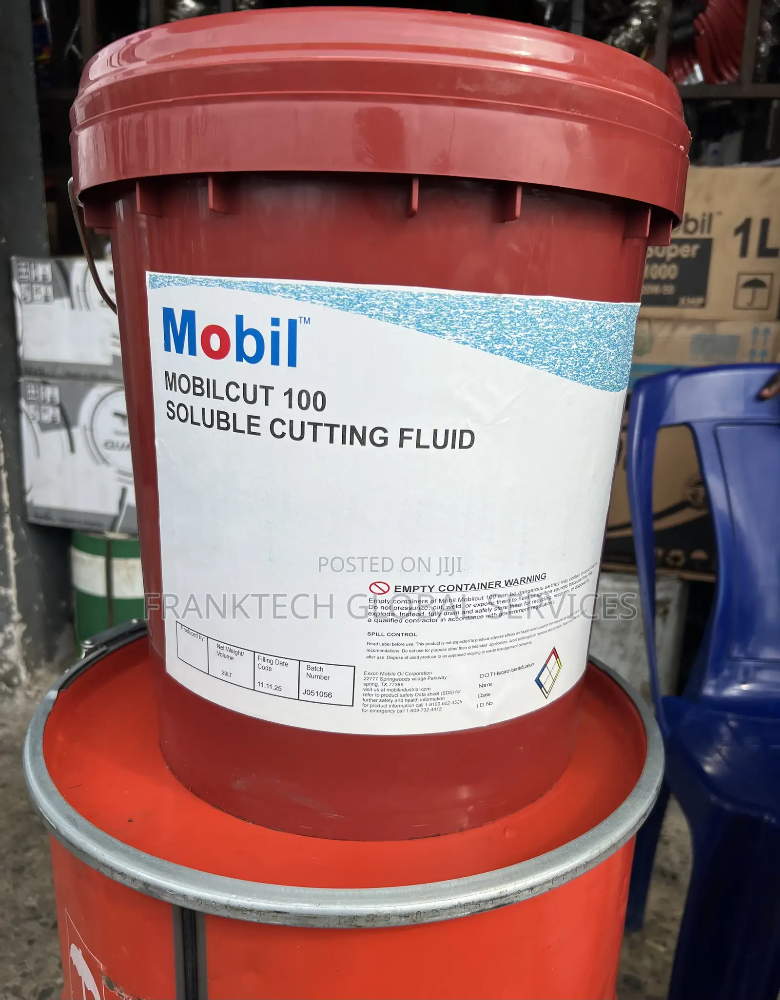 Mobilcut 100 Soluble Cutting Fluid