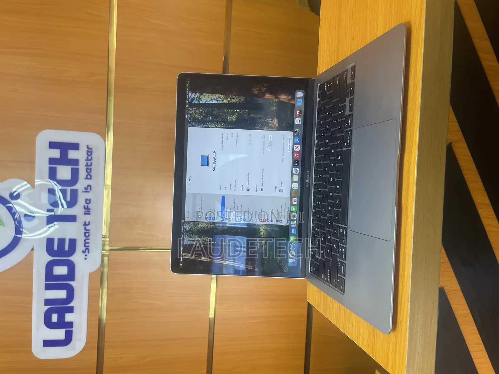 Laptop Apple MacBook Air 2020 M1 8GB Apple M1 SSD 512GB