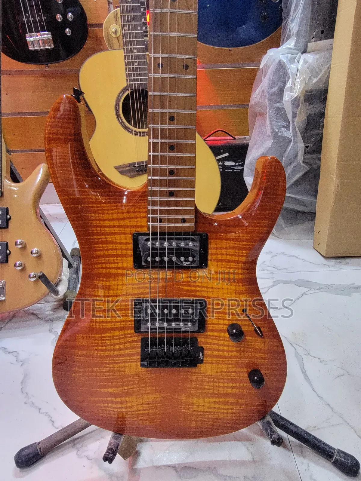 Luxars Electric Guitar