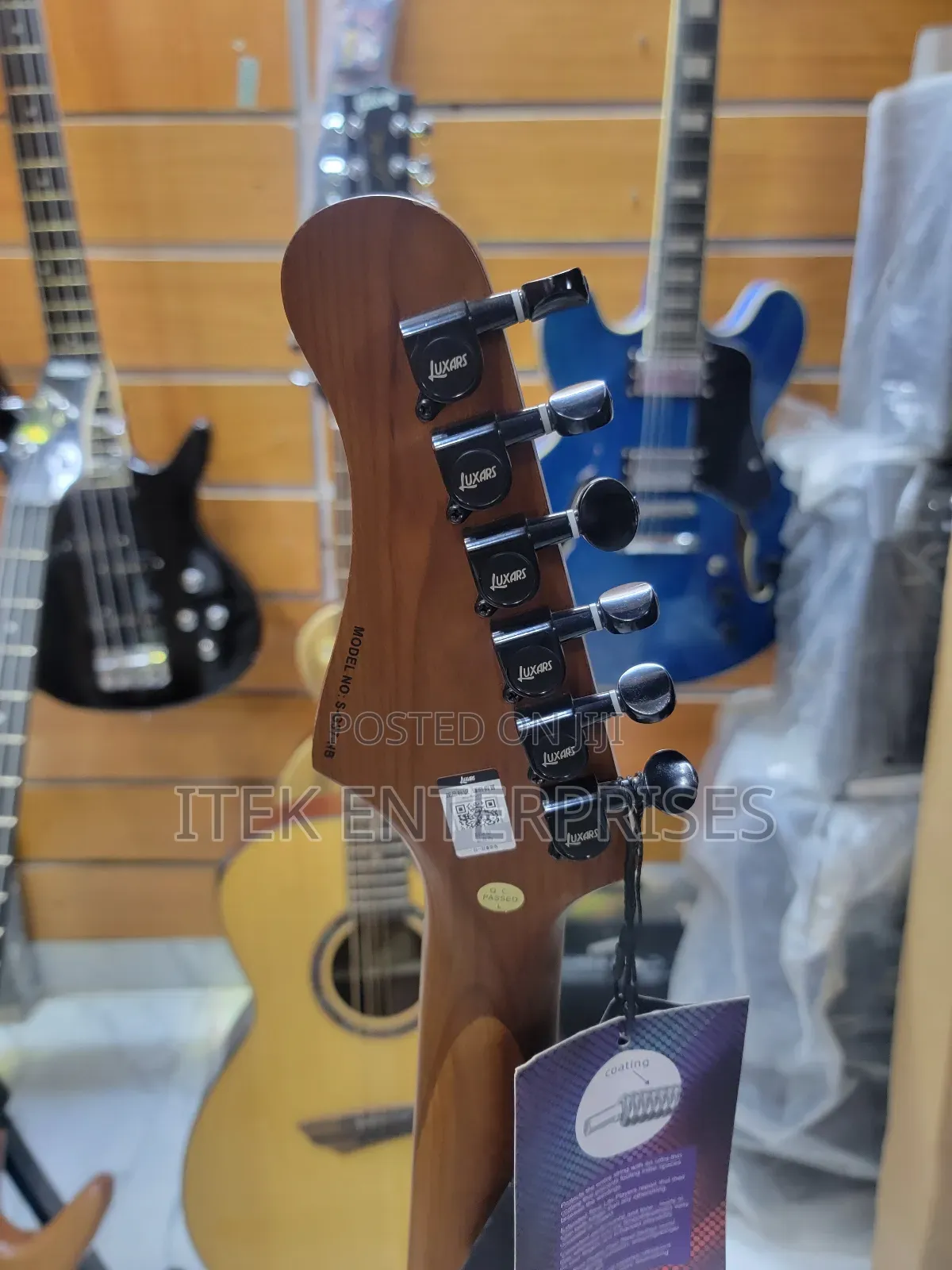 Luxars Electric Guitar