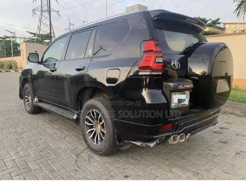 Toyota Prado for Hire